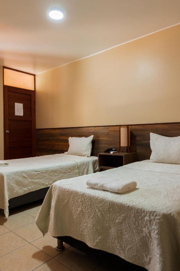 Hotel El Huacachinero Ica Dış mekan fotoğraf