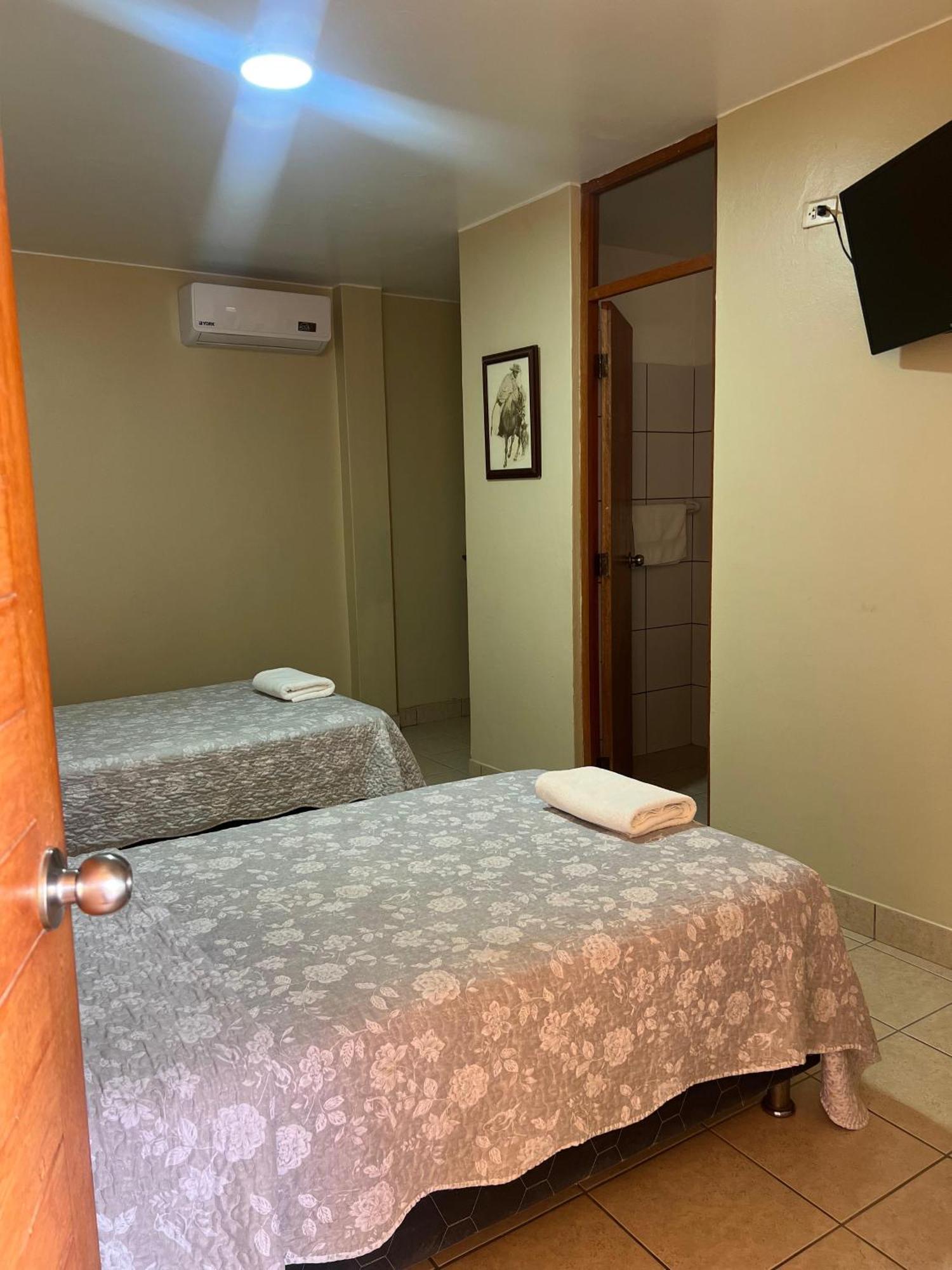 Hotel El Huacachinero Ica Dış mekan fotoğraf